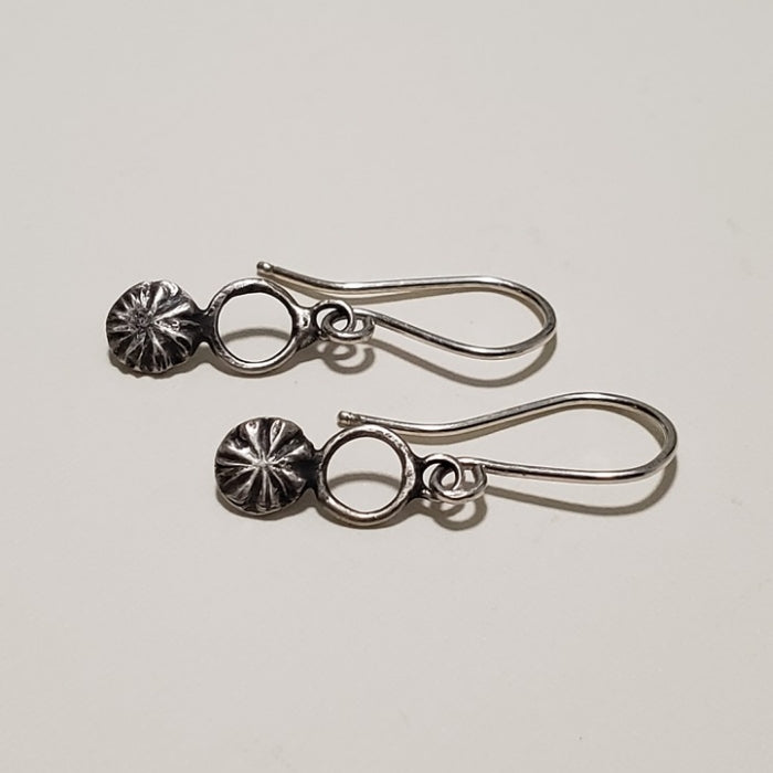 Marea noir drop earrings