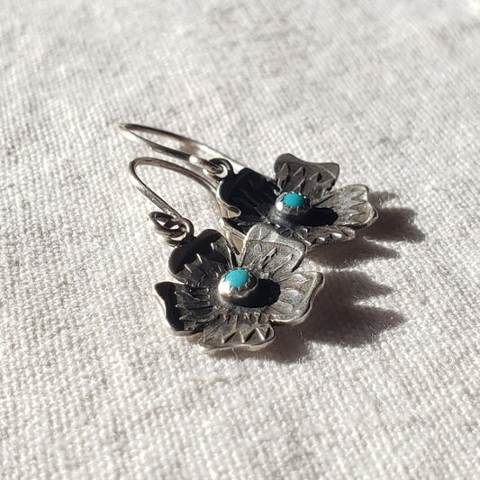 Rustic flower earrings