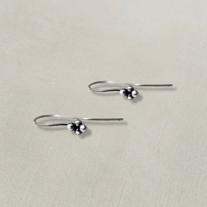 Silver hook earrings with spheres
