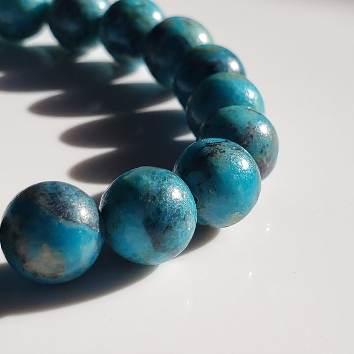 Turquoise bead bracelet