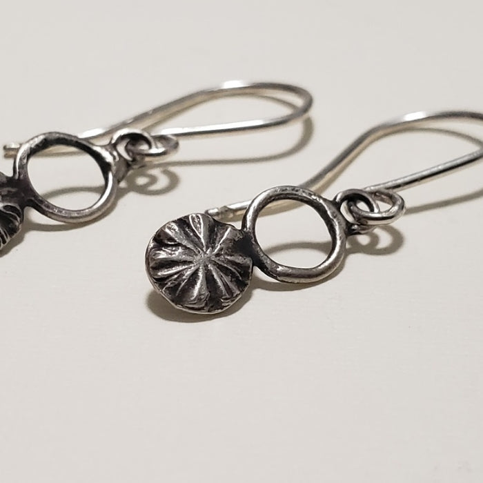 Marea noir drop earrings