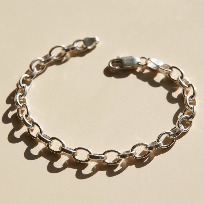 Sterling silver oval link bracelet