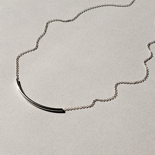 Silver arc necklace