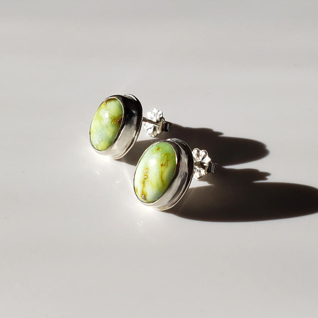 Oval gemstone stud earrings