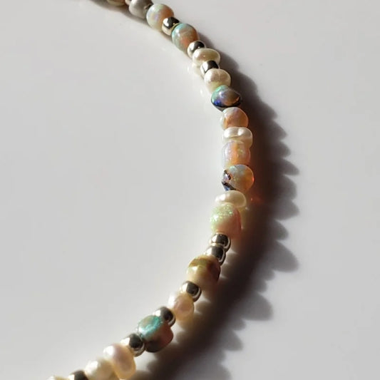 Opal and pearl bracelet