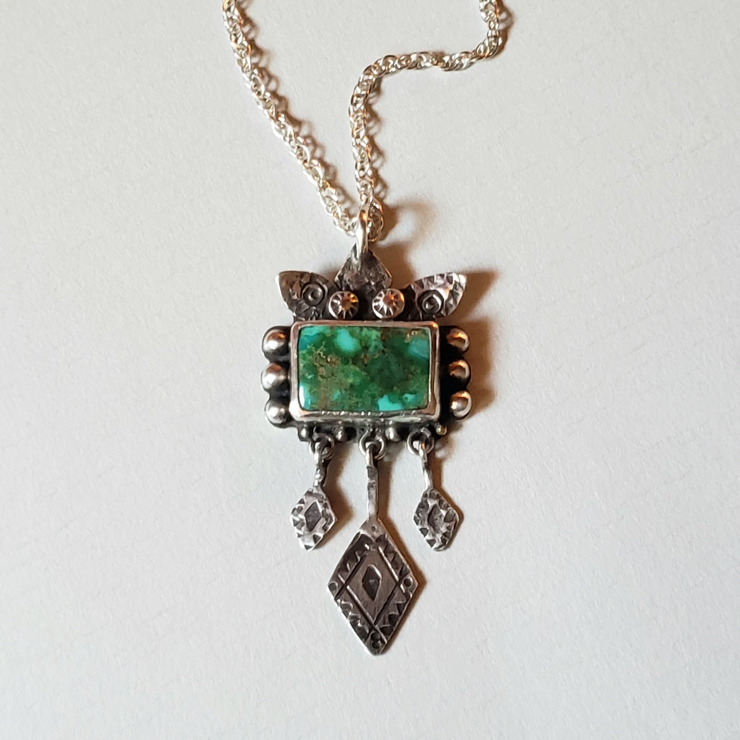 Turquoise pendant necklace