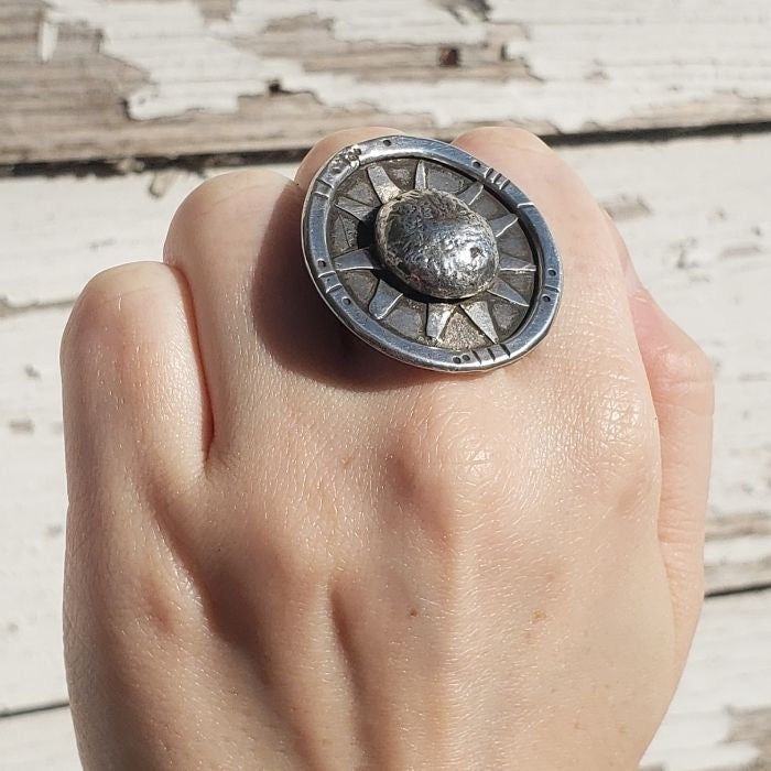 Soul de sol - silver sun ring