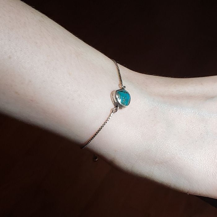 Turquoise chain bracelet