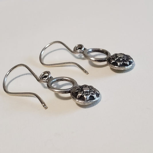 Carved flora earrings