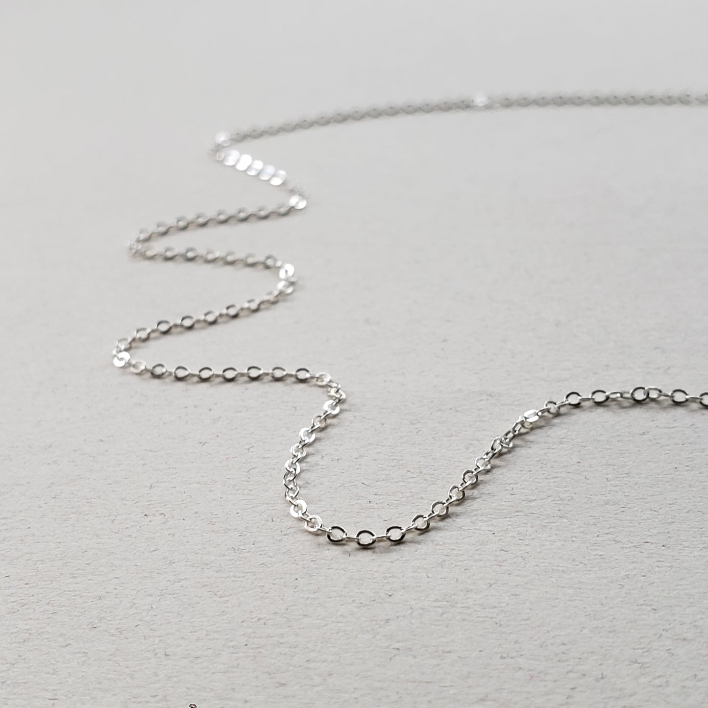 Dainty silver chain necklace