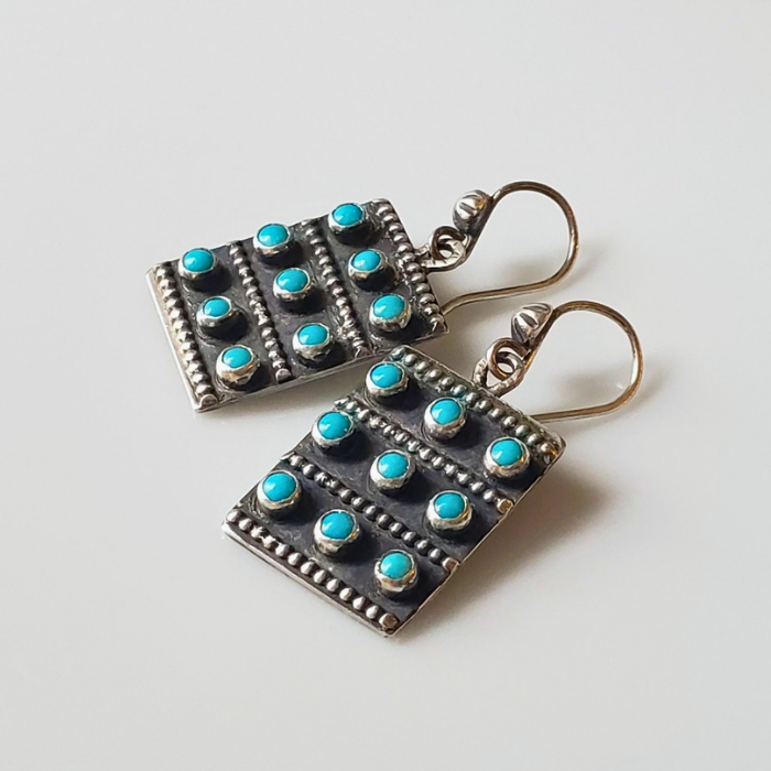 Nine stone grid earrings